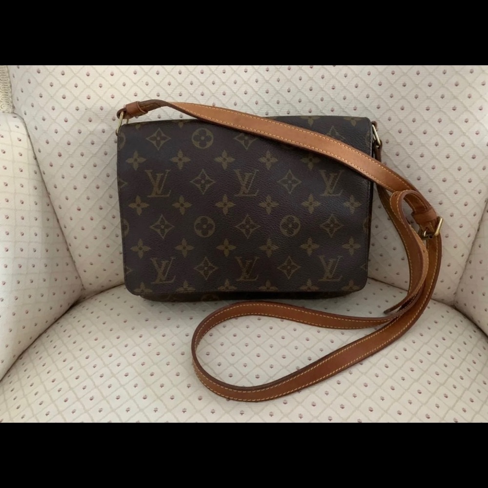 Louis Vuitton Tango Musette Long Strap